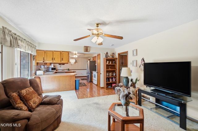 126 Luella Avenue, Oregon, OH 43616