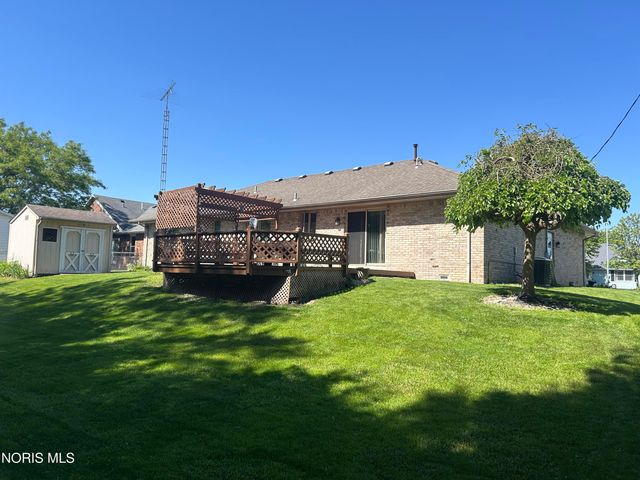 126 Luella Avenue, Oregon, OH 43616