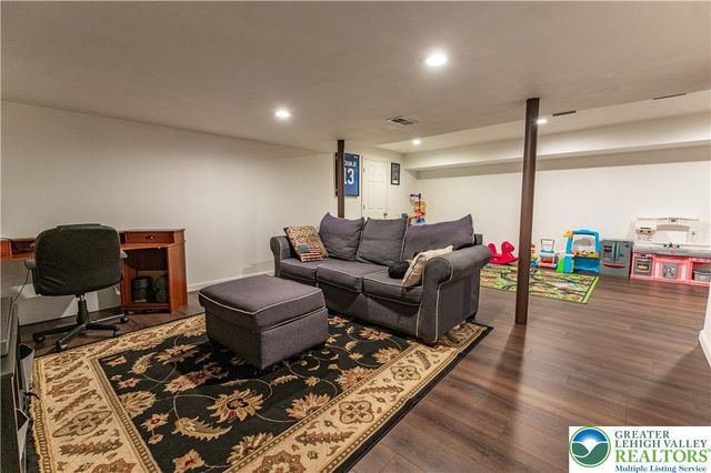 211 South Kathryn Street, Easton, PA 18045
