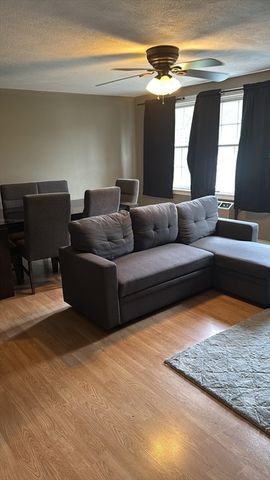 6 Tara Dr 5, Weymouth, MA 02188