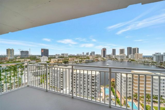 427 Golden Isles Drive 16H, Hallandale Beach, FL 33009