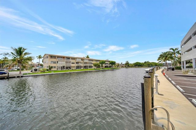 427 Golden Isles Drive 16H, Hallandale Beach, FL 33009