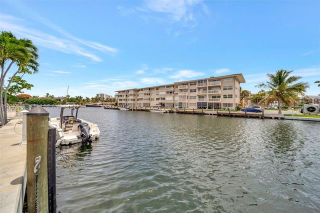427 Golden Isles Drive 16H, Hallandale Beach, FL 33009