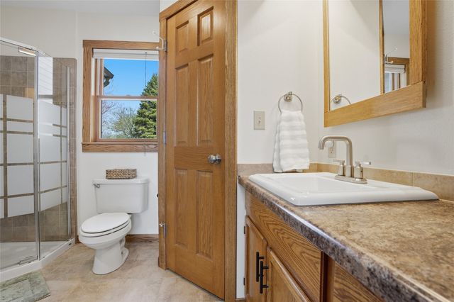 2969 Good Earth Place, Iowa City, IA 52240