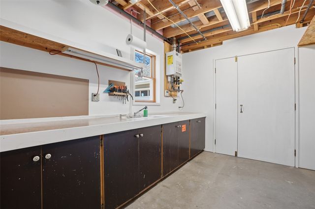 2969 Good Earth Place, Iowa City, IA 52240