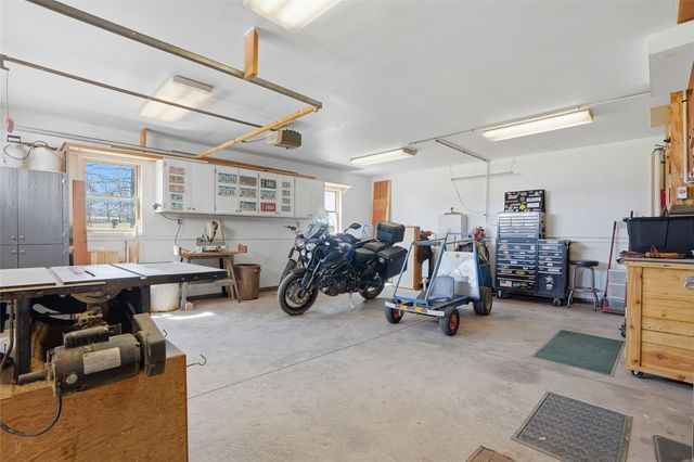 2969 Good Earth Place, Iowa City, IA 52240