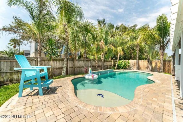 614 6TH Avenue S, Jacksonville Beach, FL 32250