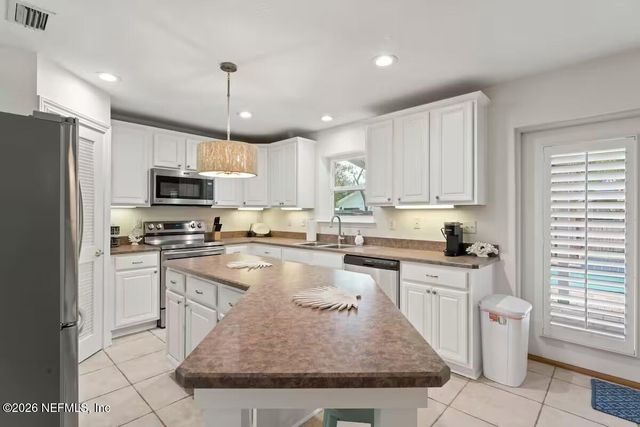 614 6TH Avenue S, Jacksonville Beach, FL 32250