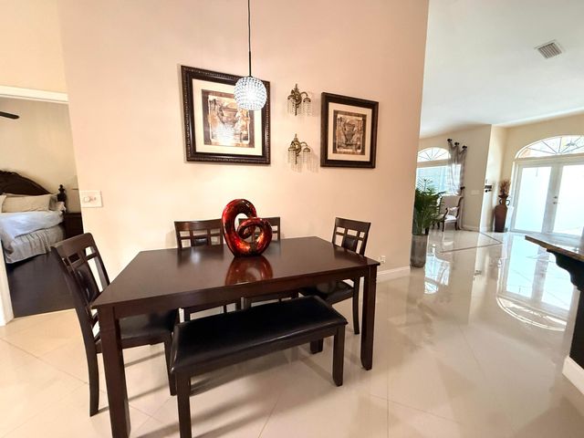 14703 N 71st Pl Place N, The Acreage, FL 33470