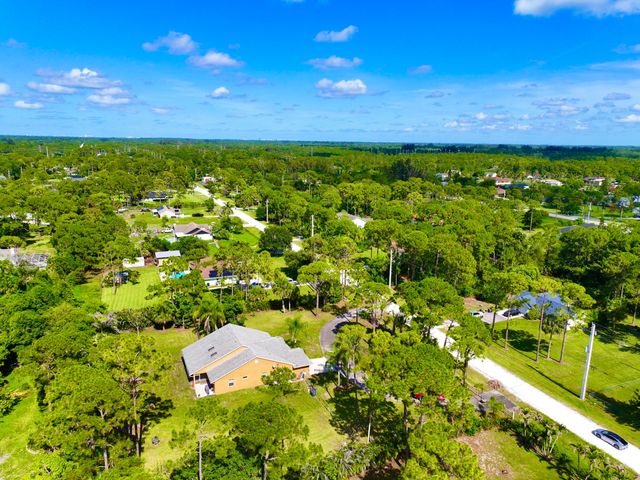 14703 N 71st Pl Place N, The Acreage, FL 33470