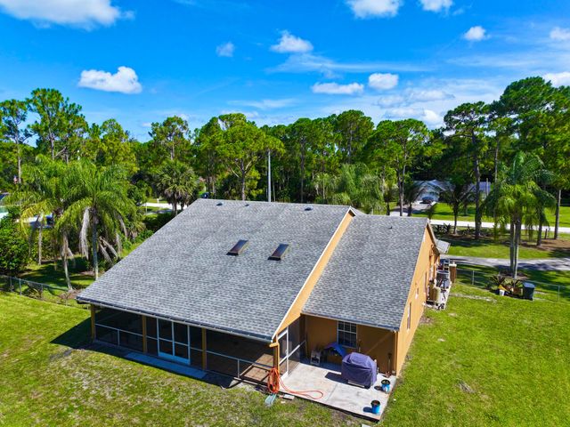 14703 N 71st Pl Place N, The Acreage, FL 33470