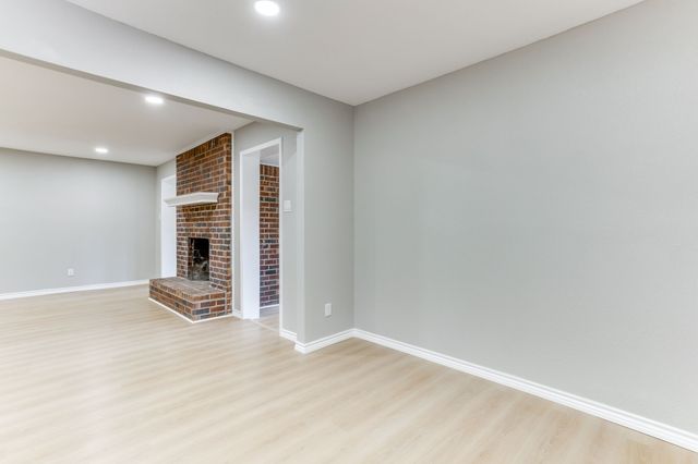 2709 Springbrooke Drive, Hurst, TX 76054