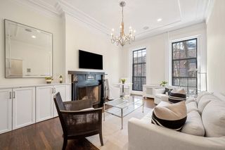 121 Charles St 4, Boston, MA 02114