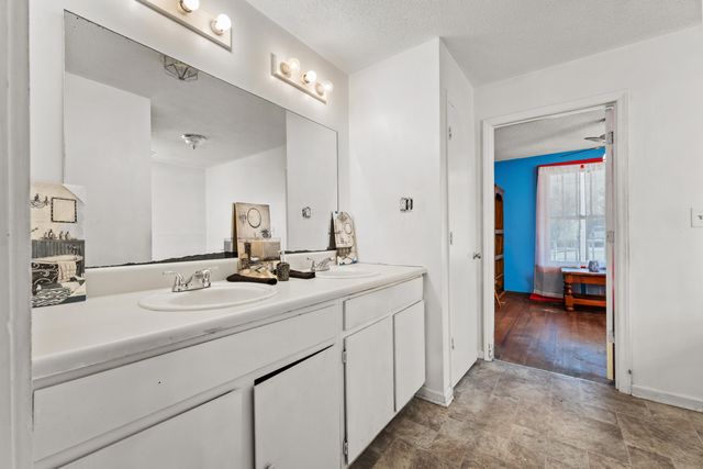 1138 North Street, Bamberg, SC 29003