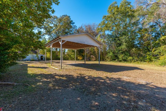 1138 North Street, Bamberg, SC 29003