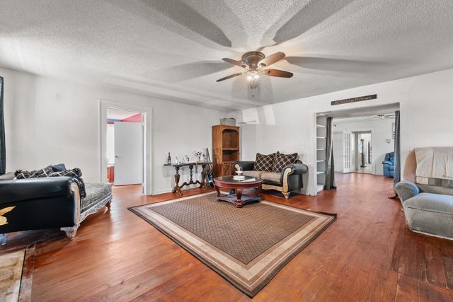 1138 North Street, Bamberg, SC 29003