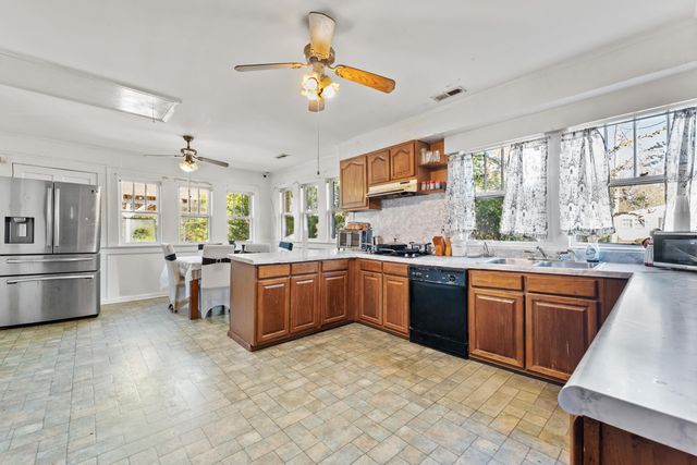 1138 North Street, Bamberg, SC 29003