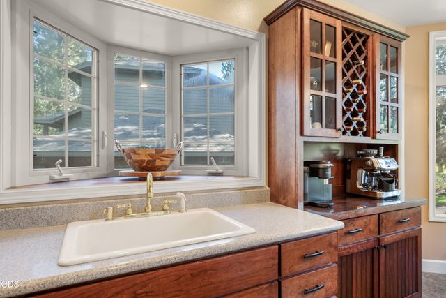 60775 Currant Way, Bend, OR 97702