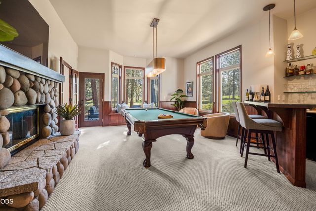 60775 Currant Way, Bend, OR 97702