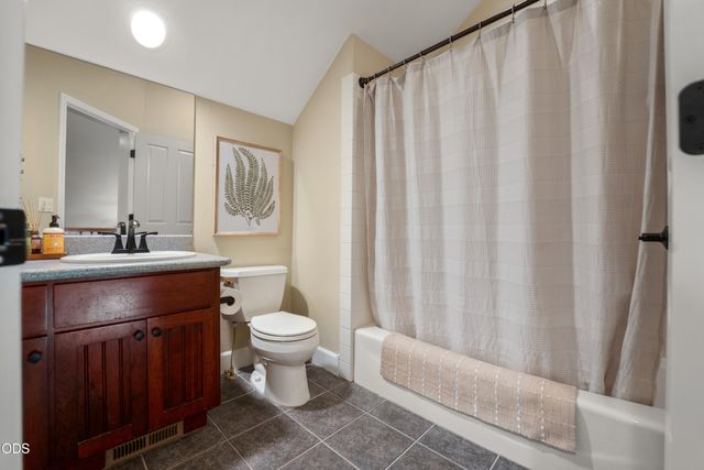 60775 Currant Way, Bend, OR 97702