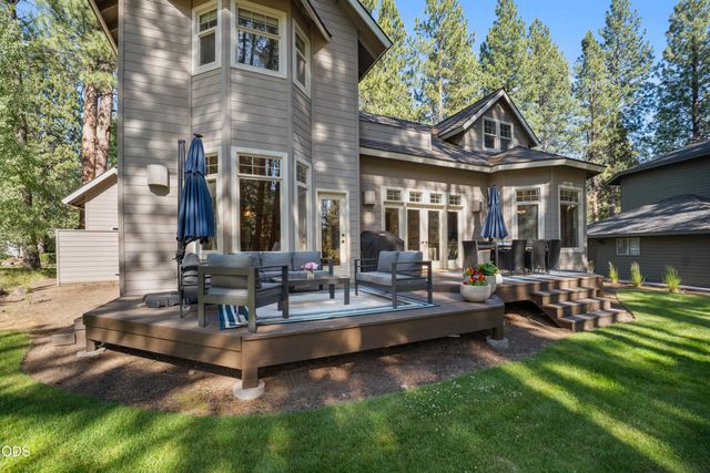60775 Currant Way, Bend, OR 97702