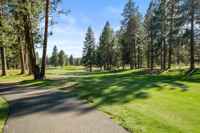 60775 Currant Way, Bend, OR 97702