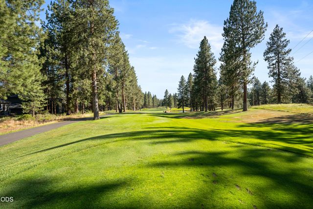 60775 Currant Way, Bend, OR 97702
