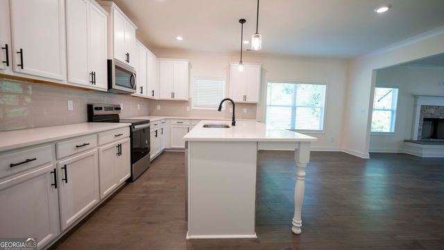 130 Bluecoat Trail, Byron, GA 31008
