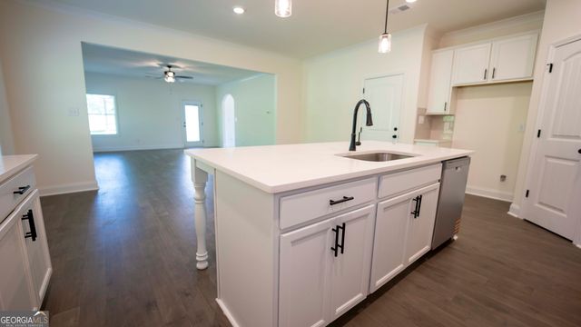 130 Bluecoat Trail, Byron, GA 31008