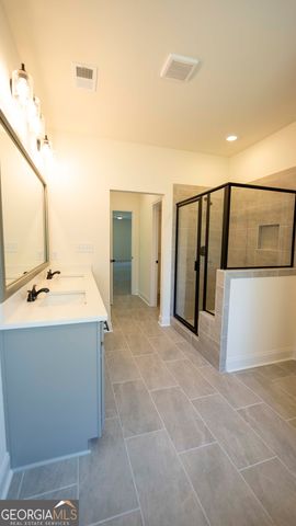 130 Bluecoat Trail, Byron, GA 31008