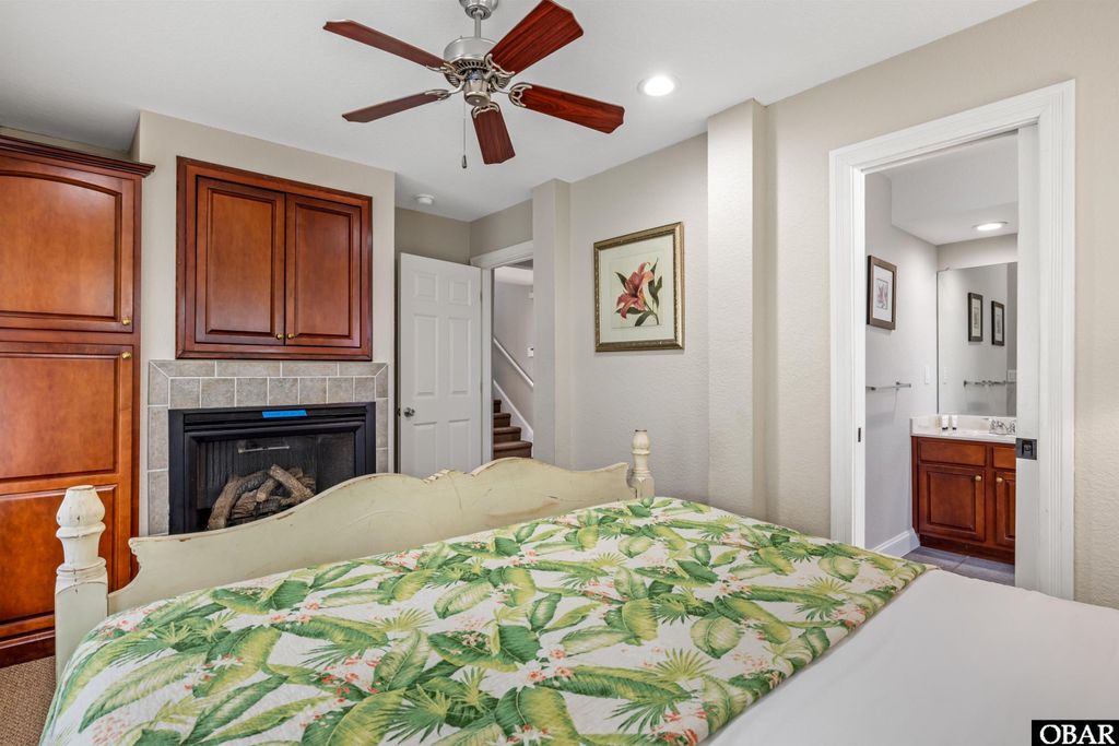 Image 37 of property listing at 4931 S Virginia Dare Trail Lot 1, Nags Head, NC 27959