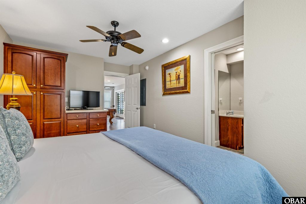 Image 44 of property listing at 4931 S Virginia Dare Trail Lot 1, Nags Head, NC 27959
