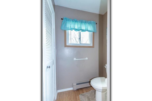 828 W WARREN STREET, New London, WI 54961