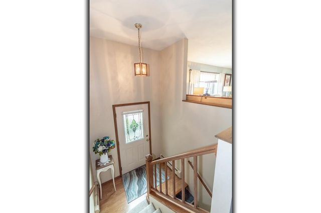 828 W WARREN STREET, New London, WI 54961