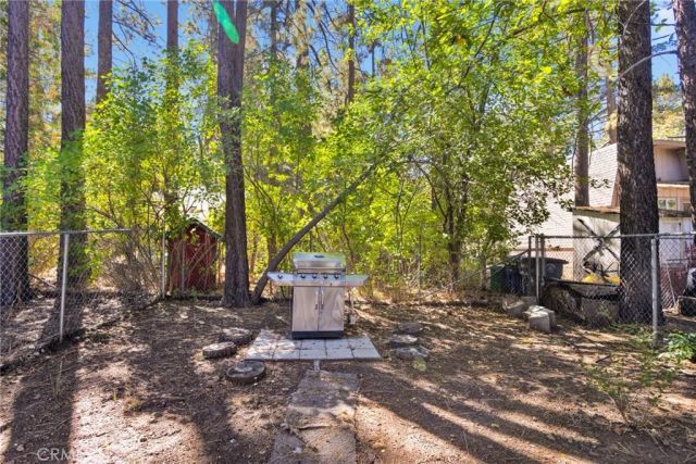 42651 Falcon Avenue, Big Bear Lake, CA 92315