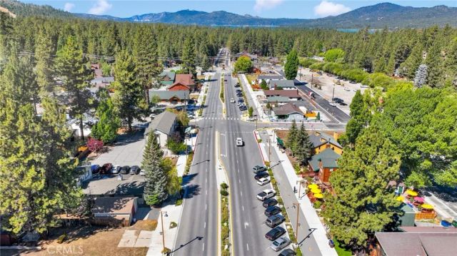 42651 Falcon Avenue, Big Bear Lake, CA 92315