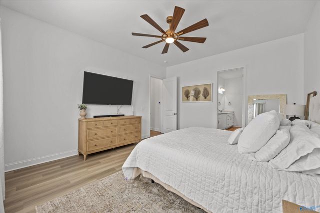 326 Merrydale Drive, Huntsville, AL 35811