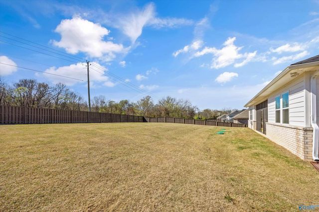 326 Merrydale Drive, Huntsville, AL 35811