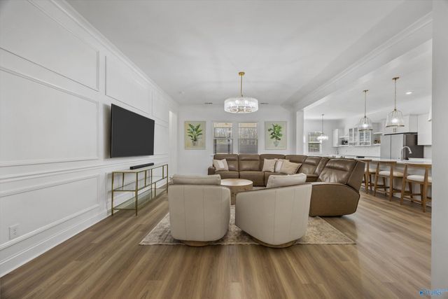 326 Merrydale Drive, Huntsville, AL 35811