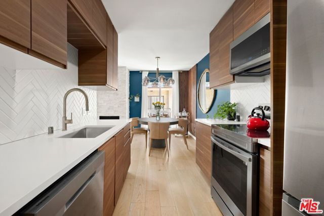 7300 Franklin Avenue 554, Los Angeles, CA 90046