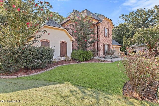 316 Woodlands Green Place, Brandon, MS 39047