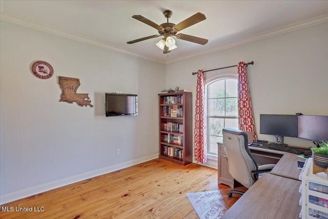 316 Woodlands Green Place, Brandon, MS 39047