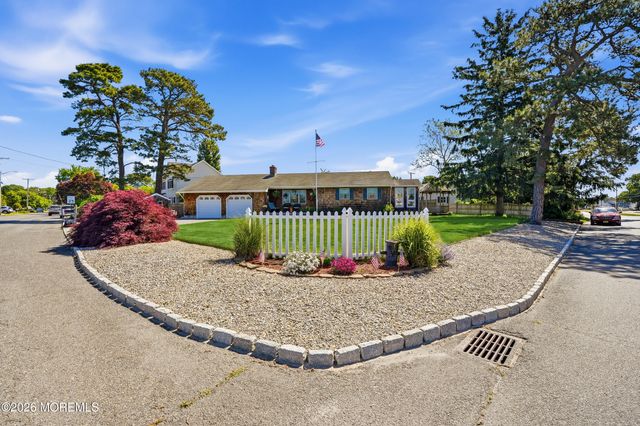 481 Admiral Road, Forked River, NJ 08731