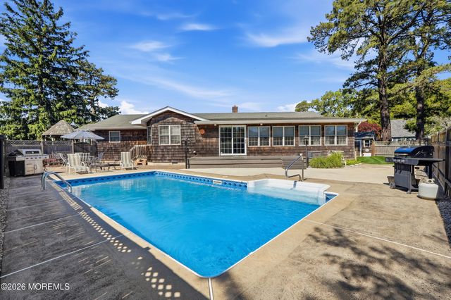 481 Admiral Road, Forked River, NJ 08731