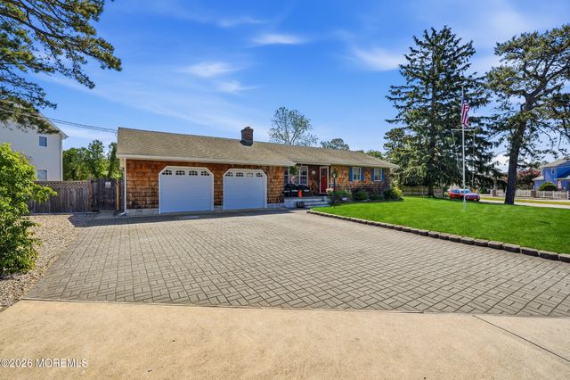 481 Admiral Road, Forked River, NJ 08731