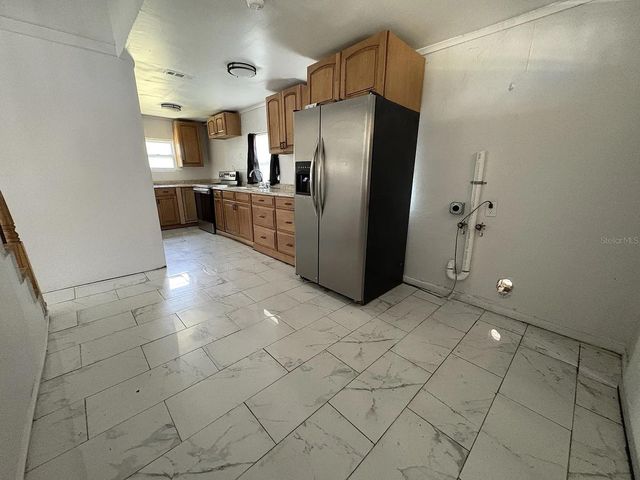 227 N MARVELINE ROAD, Lakeland, FL 33815