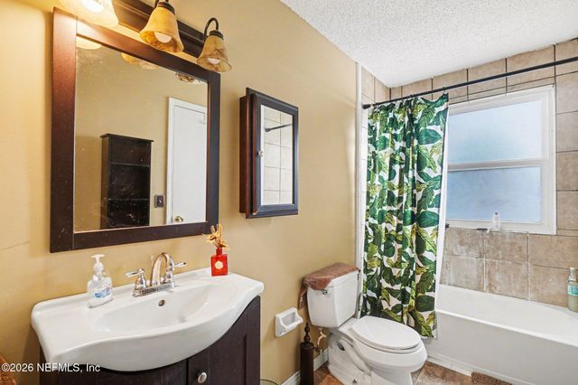 594 JOHN PINN Place, Orange Park, FL 32073