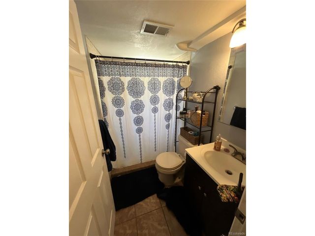 6668 Chase St, Arvada, CO 80003