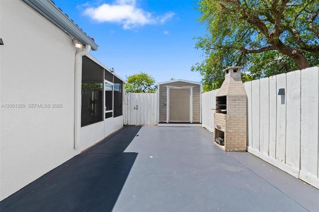 17434 SW 143rd Place, Miami, FL 33177