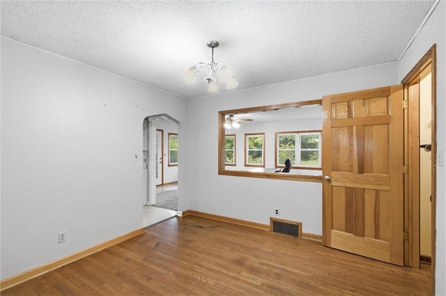 5048 N Olive Street, Kansas City, MO 64118